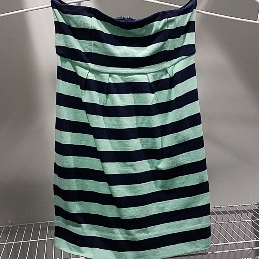 Strapless dress